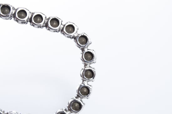Saint Laurent Crystal XL Rookovale Oorbellen - Image 4