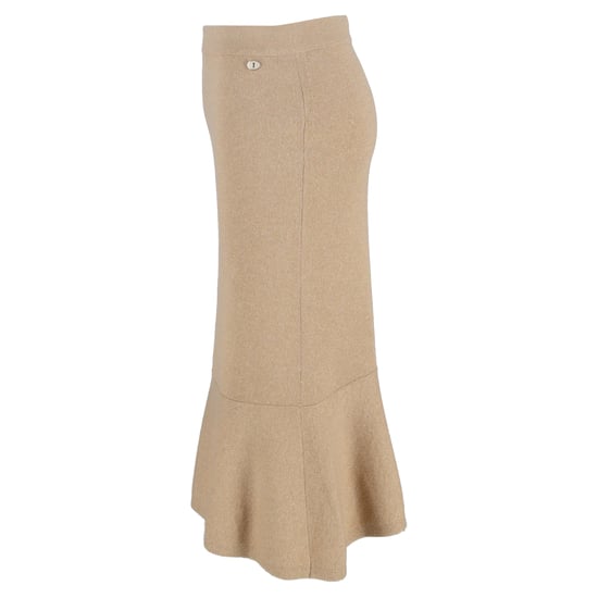 Chanel Uitlopende Midi Rok in Gouden Kasjmier - Image 2