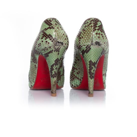 Christian Louboutin Python pumps in groen - Image 3