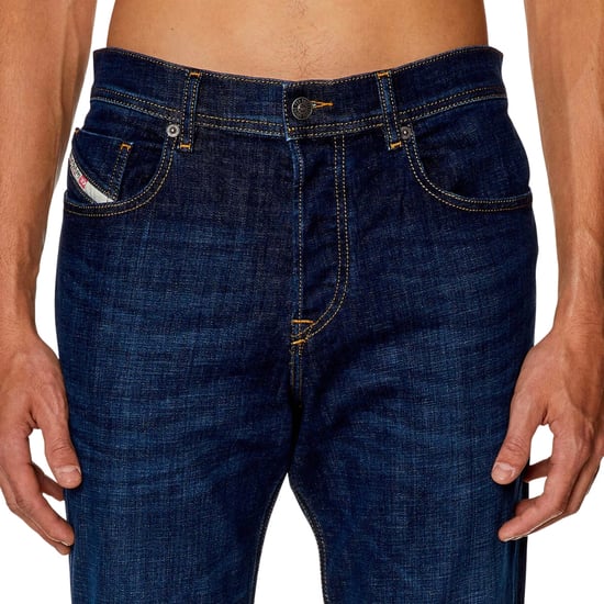 Diesel 2023 D-finitive Donkerblauwe Jeans - Image 4