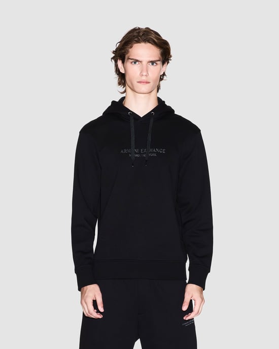 UC001 Hoodie in Zwart - Image 1