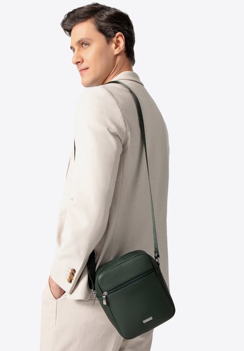 Wittchen Heren Kleine Messenger Bag in Groen Eco-leer - Image 2