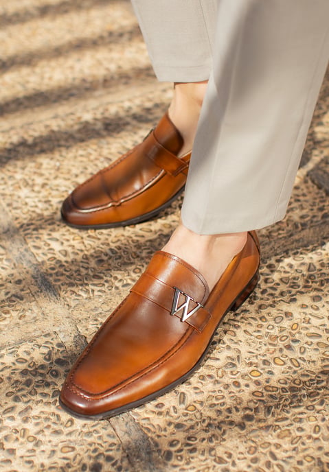 Wittchen Heren mocassins van echt leer met metalen logo, bruin - Image 1