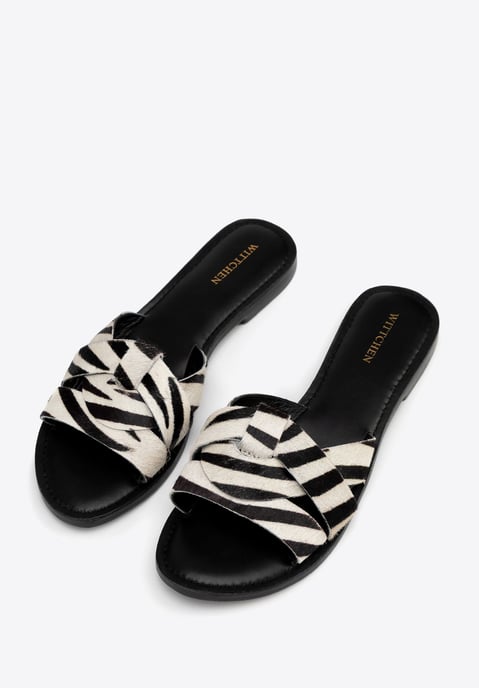 Wittchen Dames leren slippers met dierenprint in zwart en beige, natuurlijk leer - Image 2