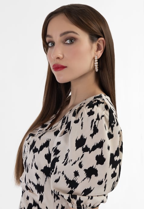 Faina Gedrapeerd blouseoverhemd Dames beige/ zwart - Image 5