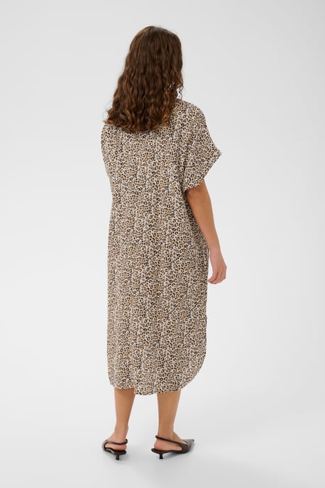 Jurk CUelina Jurk Oversize fit - Image 3