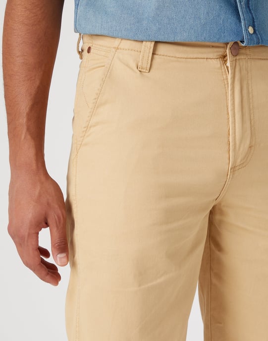 Wrangler - CASEY CHINO SHORTS TAOS TAUPE - Image 4