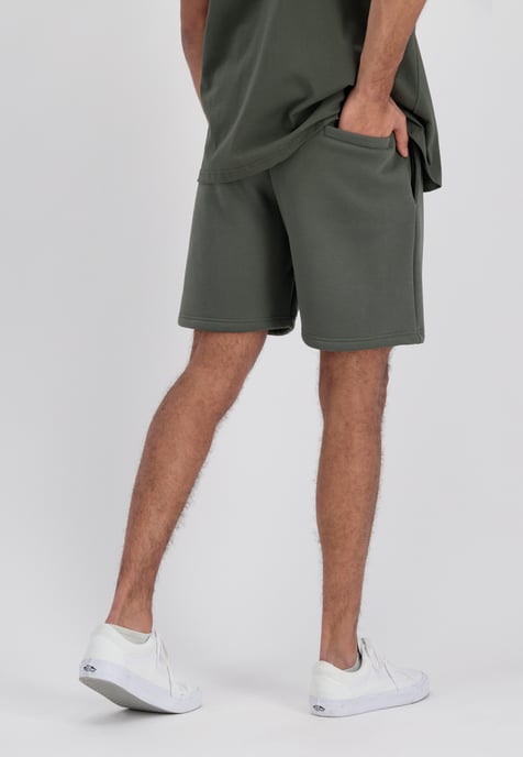 Patch Loose Fit Short - Image 3