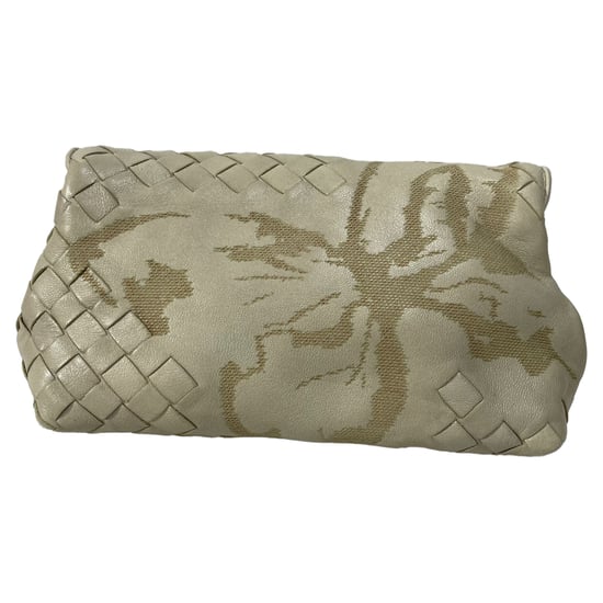 Bottega Veneta Vlinder Intrecciato Flap Clutch Bag in Beige Leder - Image 2