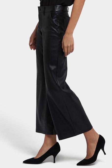 Vegan Stretch Sculpt-Her™ Leer Wijde Pantalon | Zwart - Image 2