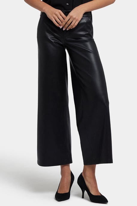 Vegan Stretch Sculpt-Her™ Leer Wijde Pantalon | Zwart - Image 3