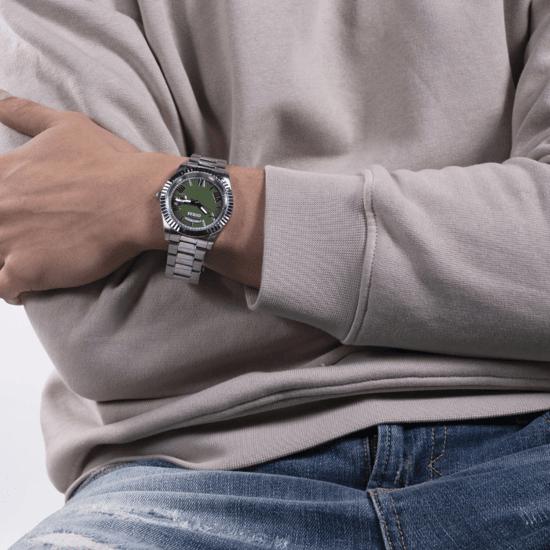 Guess Connoisseur GW0265G10 Heren RVS Horloge — 42 mm Groene Wijzerplaat, Dag- en Datumaanduiding, 50m - Image 2