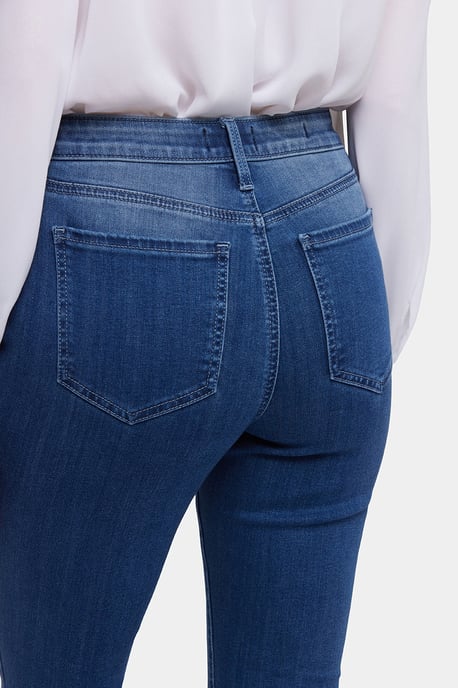 Ami Skinny Jeans in Sure Stretch® Denim | Coole Marine - Image 4