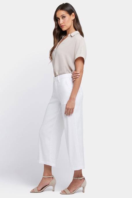 Wijd Lever Cargo Capri Broek In Stretch Linnen | Optisch Wit - Image 4