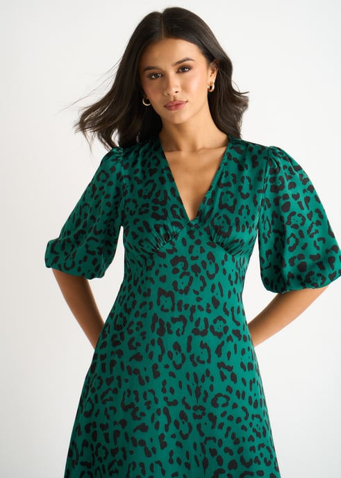 Groene midi-jurk van satijn met dierenprint - Image 2