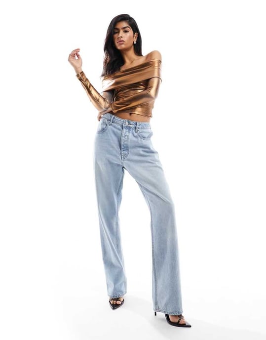 ASOS DESIGN off-shoulder brun folie långärmad - Image 2