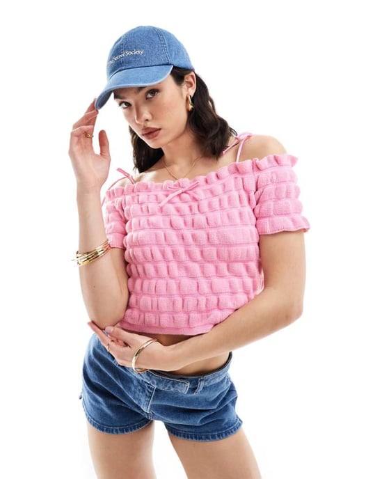 ASOS DESIGN stickad skjord bardot-top med knytrem och rosett detaljer i rosa - Image 1