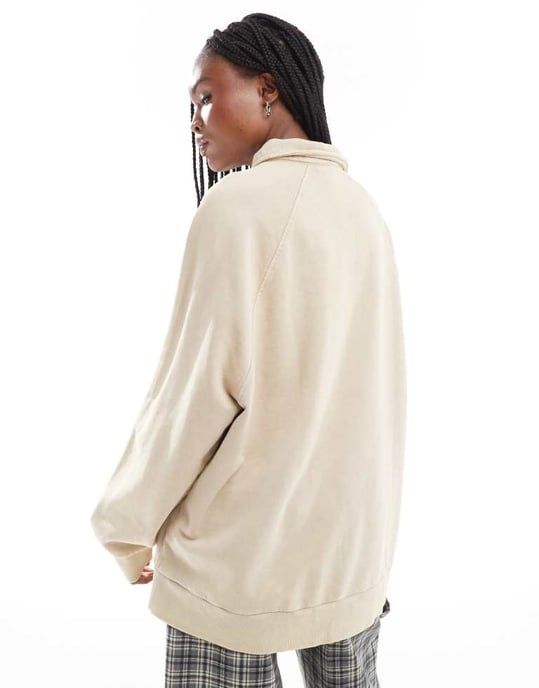 ASOS DESIGN tyngdskjorta med krage i beige syra-tvätt - Image 3