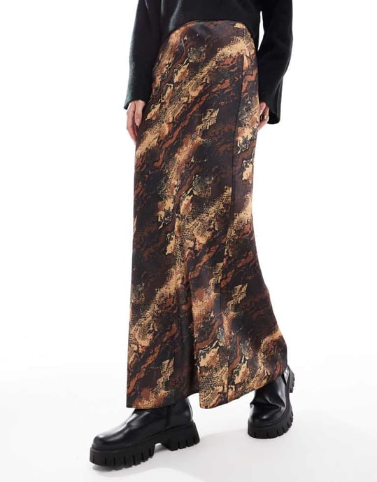 ASOS DESIGN satängsneglad maxikjol i djurmönster - Image 3