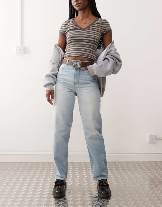 Återvunnen Vintage 90-tals rak jeans i ljusblå tvätt - Image 1