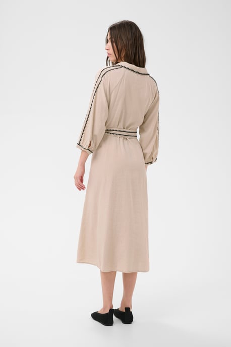 Jurk SiciliasPW Jurk Feminine - Image 3