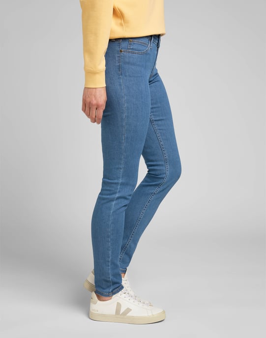 Lee Carlett  Fresh Clean Light Jeans - Image 6