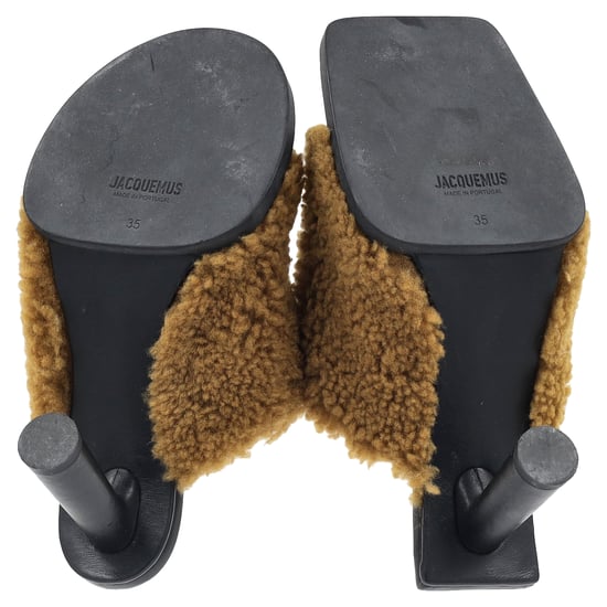 Jacquemus Les Mules Carrés Ronds Shearling Sandalen in bruin lamsbont - Image 6