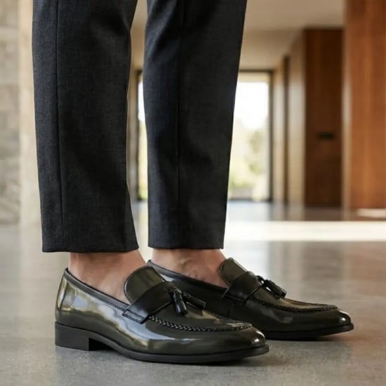 Olijfgroene herenloafers met kwastjes, hoogglans lakleer, formele look - Image 4