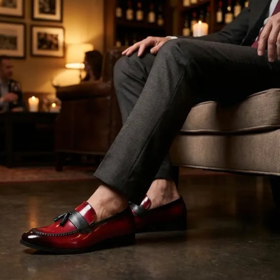 Herenschoenen met rode kwastjes, hoogglans lakleer, formele look - Image 5