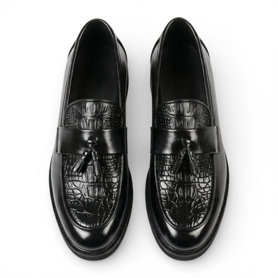 Heren loafers van imitatieleer, zwart, met kwastjes en profielzool. - Image 5