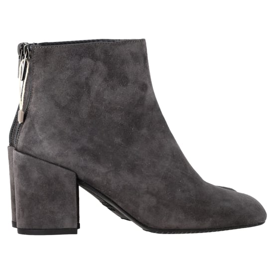 Stuart Weitzman Bacari Block-eel Enkellaarzen in Grijs Suède - Image 1