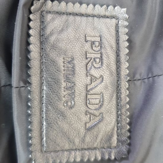 Prada trenchcoat met verborgen sluiting in zwart lamsleer - Image 4