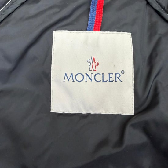 Moncler Chitalpa donsjack in wit polyamide - Image 5