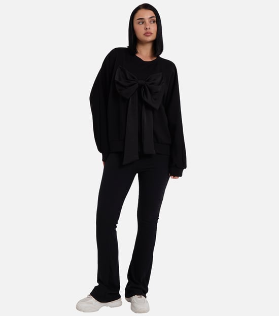 Zwarte oversized trui met strik aan de voorkant - Image 1