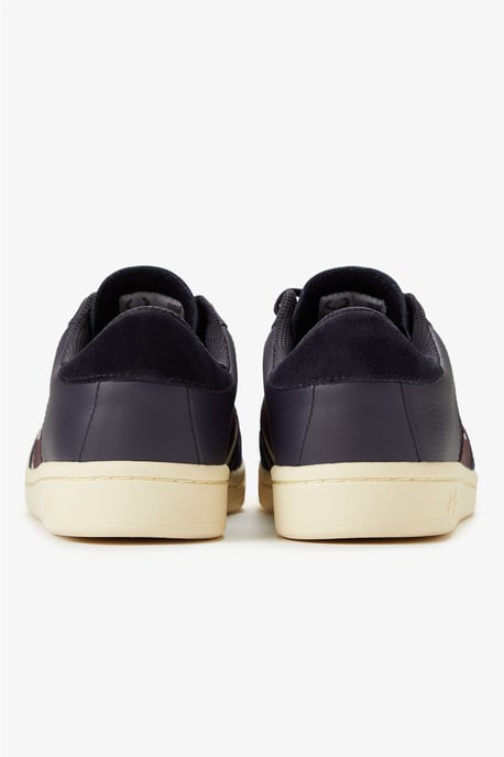 Fred Perry B725 Leer Suède Heren Sneakers Marine/Ecru/Dieprood - Image 5