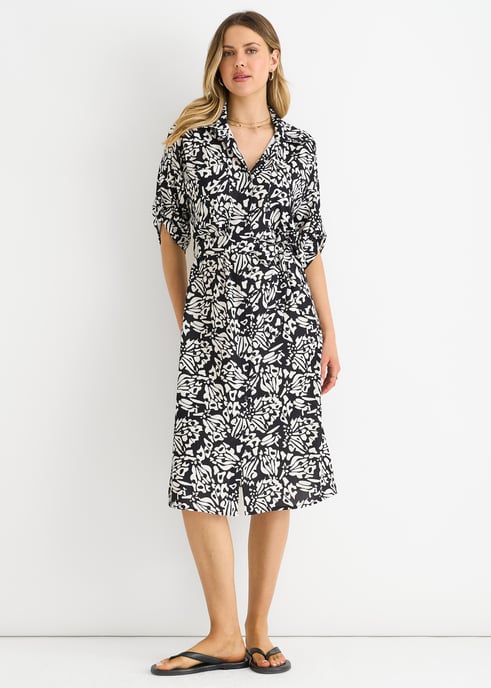 Zwarte midi-jurk met knoopsluiting en ceintuur - Image 1