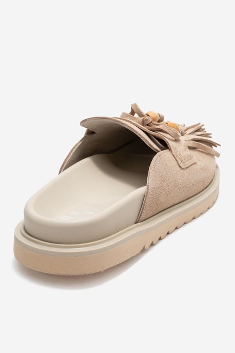 Carol Tassel Leren Mule - Image 5