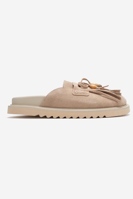 Carol Tassel Leren Mule - Image 6