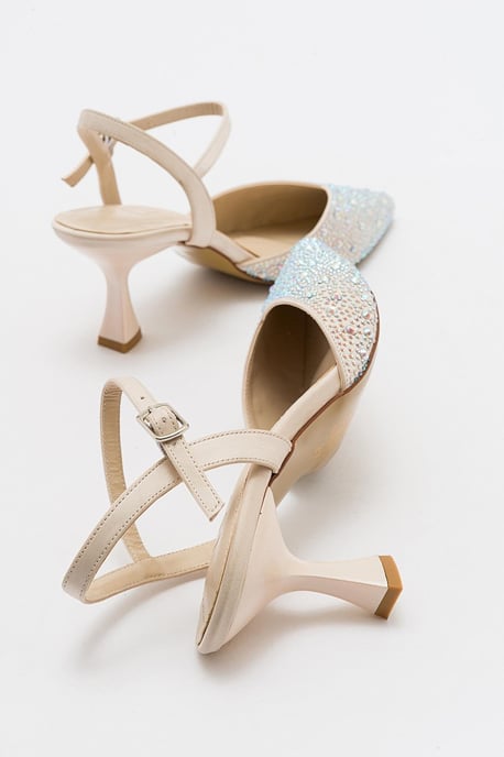 Vilka Verfraaide Slingback Kitten Heel Pumps - Image 3