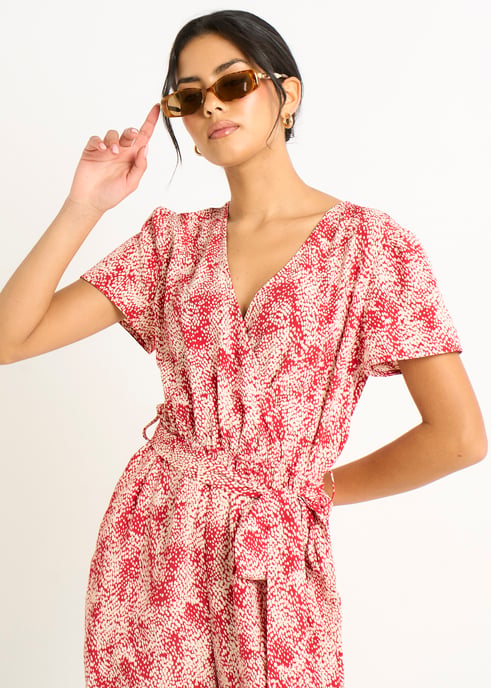 Rode abstracte dierenprint playsuit met overslag en ceintuur - Image 2