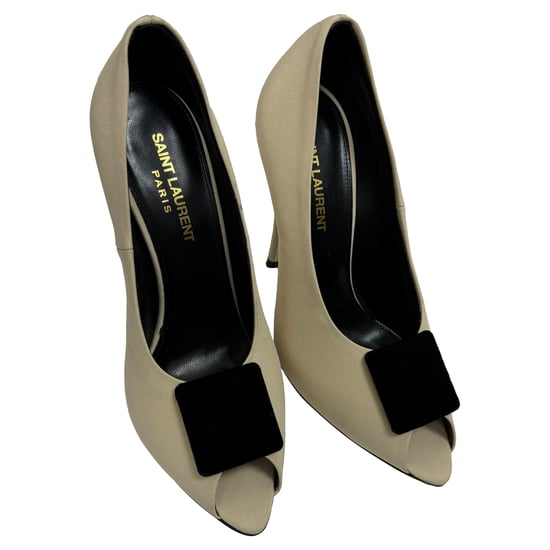 Saint Laurent Franky Peep-Toe Pumps in Crème Satijn - Image 5