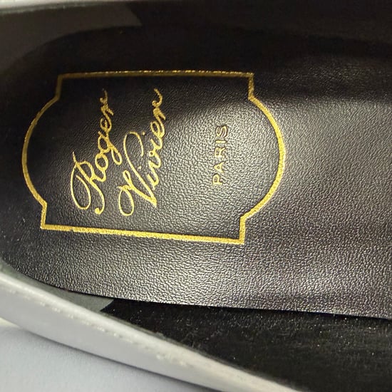 Roger Vivier trompettepumps in grijs leer - Image 6