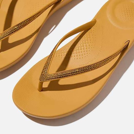 FitFlop Iqushion Sparkle Dames Turmeric Flip-Flops - Image 3