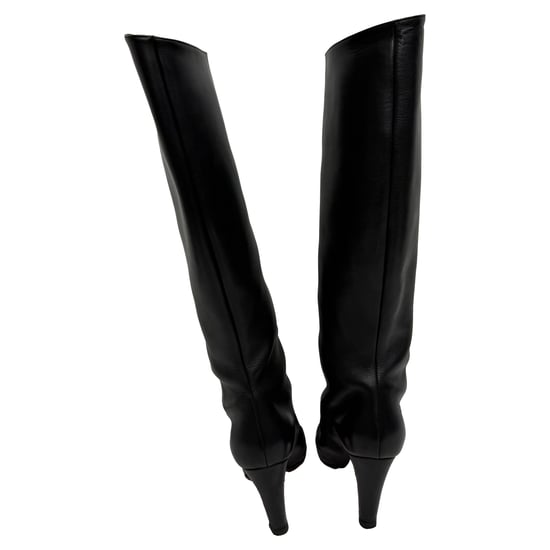 Christian Louboutin Amandel-Tip Knie-Hoge Laarzen in Zwart Leer - Image 3