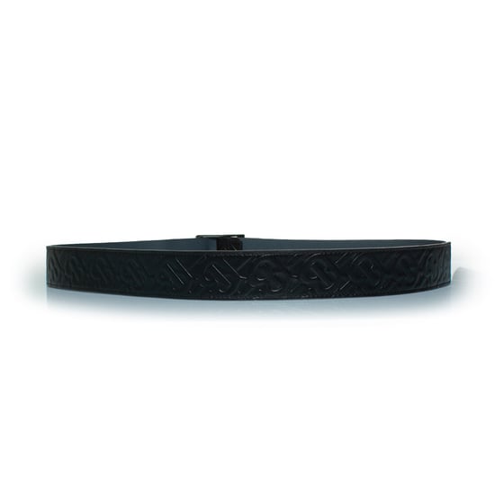 Burberry leren riem met B-reliëf in zwart - Image 3