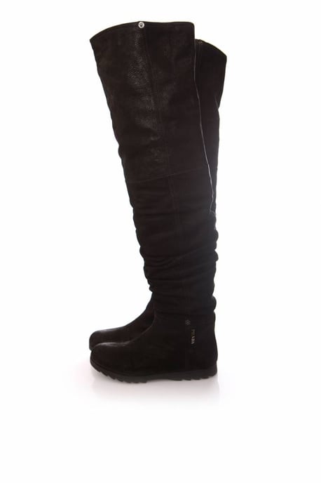 Prada, zwarte lange leren kreuklaarzen. - Image 2