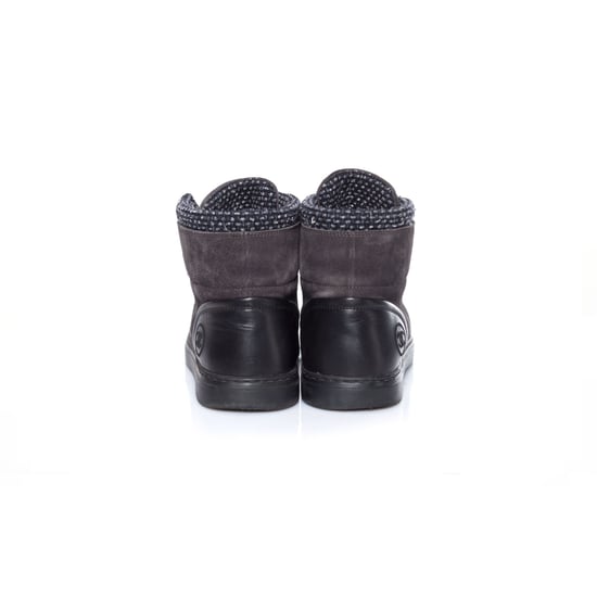 Chanel, hoge tennissneakers met CC-logo en tweedstof. - Image 5