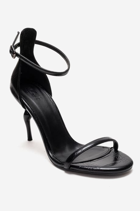 Yelena Pump met Enkelbandje en Stilettohak - Image 3