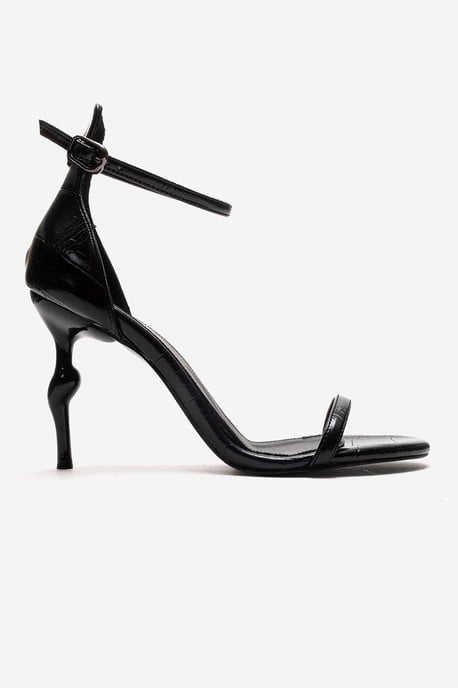 Yelena Pump met Enkelbandje en Stilettohak - Image 4
