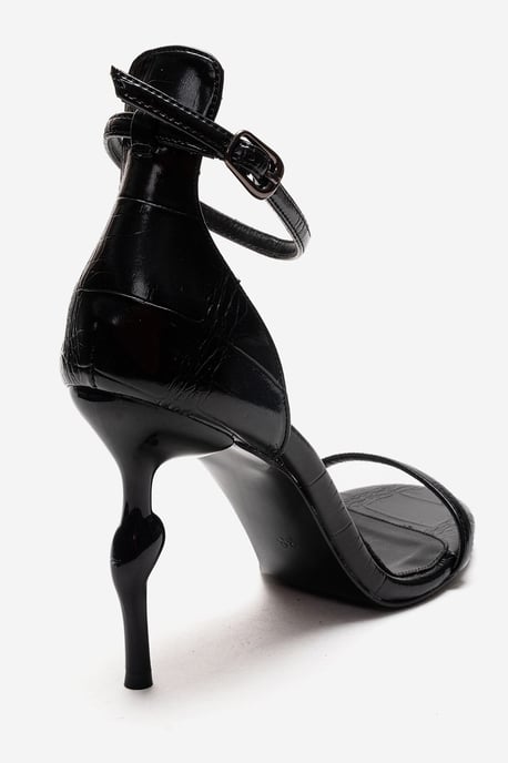 Yelena Pump met Enkelbandje en Stilettohak - Image 5